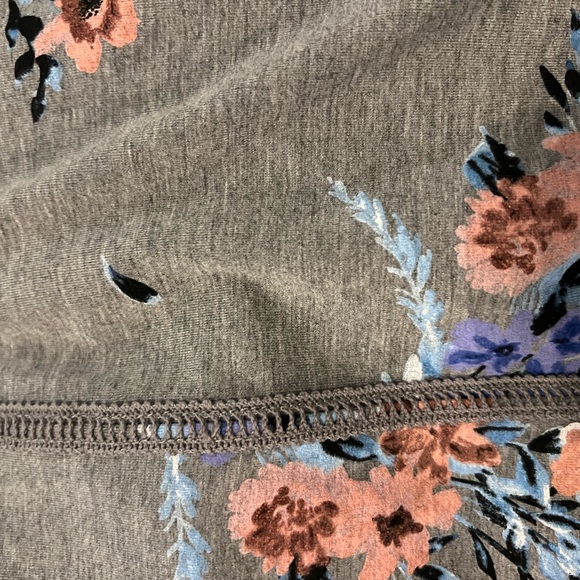 Torrid grey dress with shark tooth bottom crochet top - Picture 5 of 8